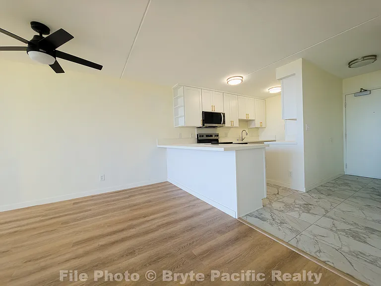 98-402 Koauka Loop #916 — Photo 2