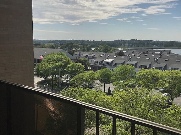 5th image of 165 Quincy Shore Dr Floor 7