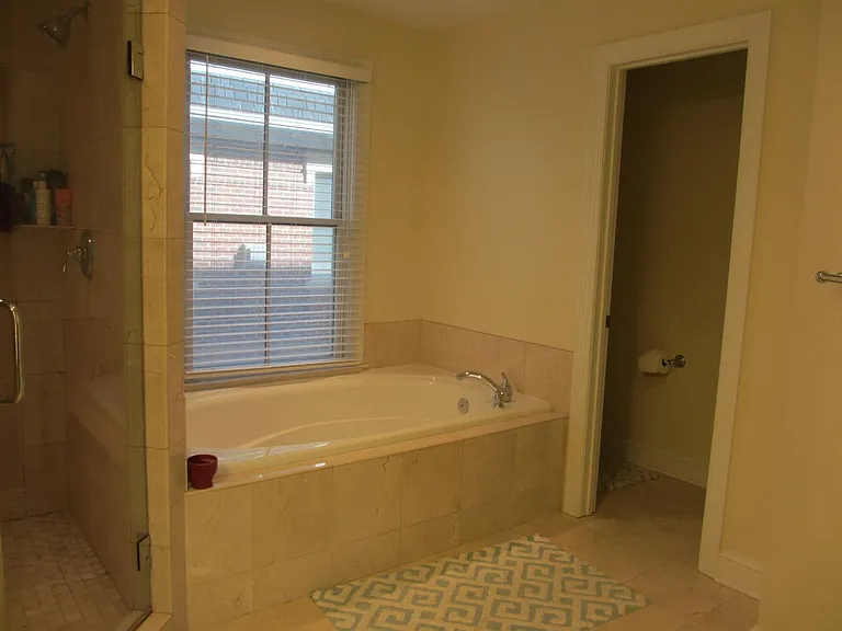 1209 N Taft St #C — Photo 14