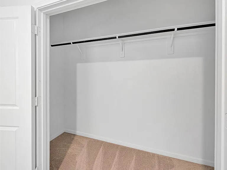 1328 Ventura Creek Dr — Photo 18
