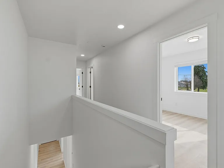 539-06 Chapel Heights — Photo 45