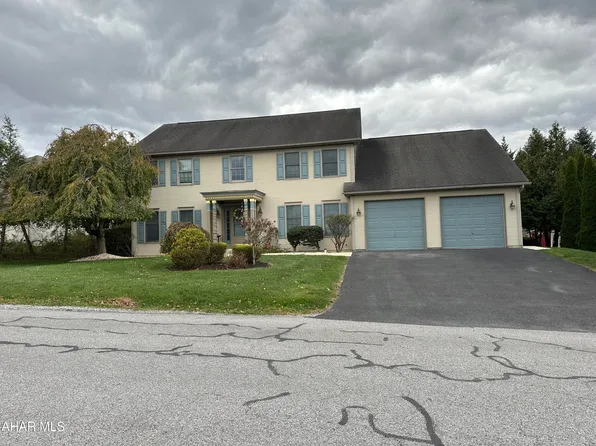 1059 Edgewood Dr, Duncansville, PA 16635