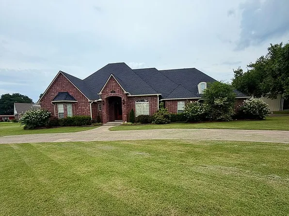 410 Warren Rd, Henryetta, OK 74437