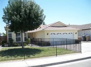 303 Deep Creek Dr, Bakersfield, CA 93308