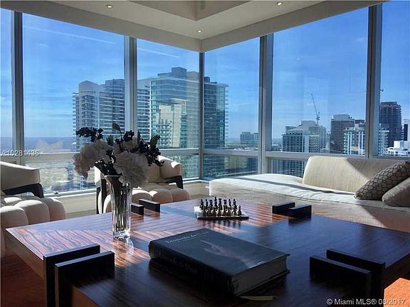 4th image of 1425 Brickell Ave APT 43C