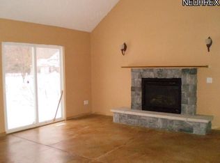 7099 Middle Ridge Rd, Madison, OH 44057