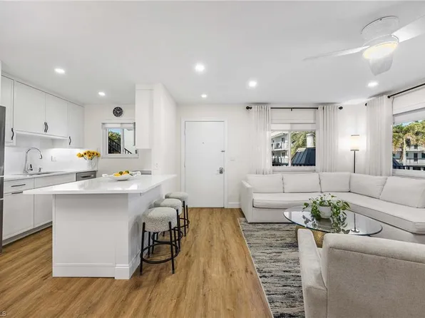 766 Central AVE #209, NAPLES, FL 34102