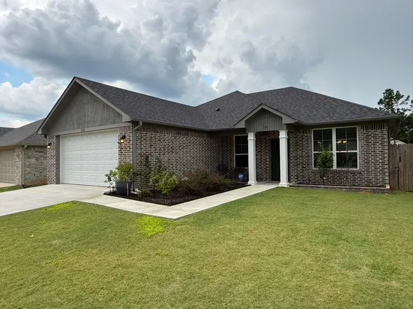 170 Highland Forest Dr, Gilmer, TX 75644