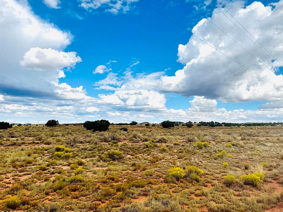 1st image of 2983 E Lynwood Rd