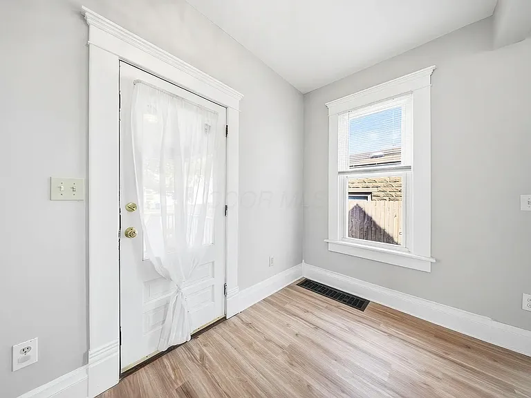 351 W William St — Photo 14