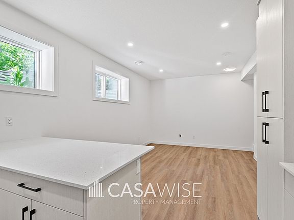5th image of 11323 106th St NW #4B