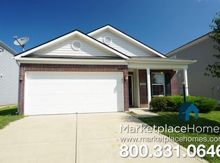 2392 Middle View Dr, Columbus, IN 47201