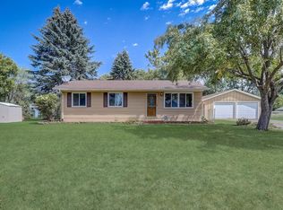 3845 Country Creek Way, Eagan, MN 55122