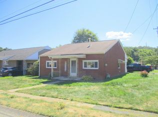 2799 Johnson St, Aliquippa, PA