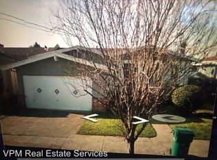 5717 Harmon Ave, Oakland, CA 94621