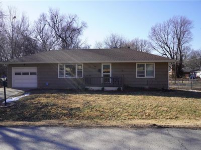 5806 Lawson St, Saint Joseph, MO, 64504