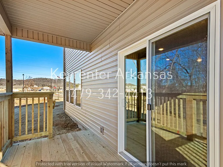 811 E Sparrow Cir — Photo 14