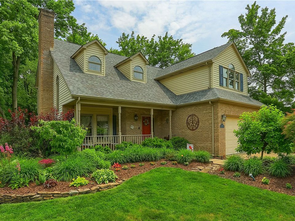 1st image of 143 Hampshire Dr