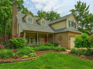 143 Hampshire Dr, Cranberry Township, PA 16066