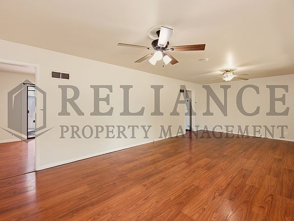 5th image of 321 SE 10th St