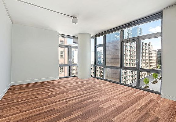 3rd image of 100 Jay St APT 5C
