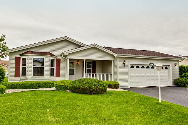 1st image of 2020 Lake Churchill Dr
