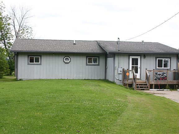 5th image of 6128 Oakwood Dr