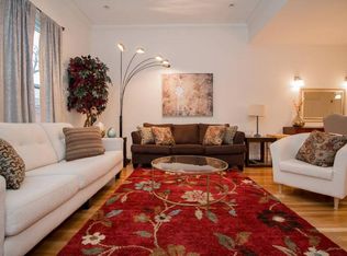 2 Harvard St, Brookline, MA 02445