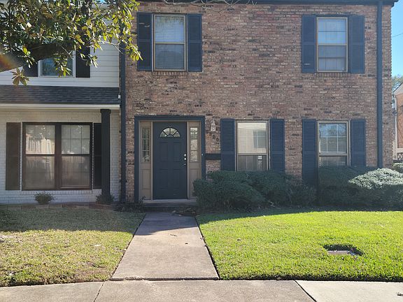 2nd image of 6329 Ivanhoe Ln