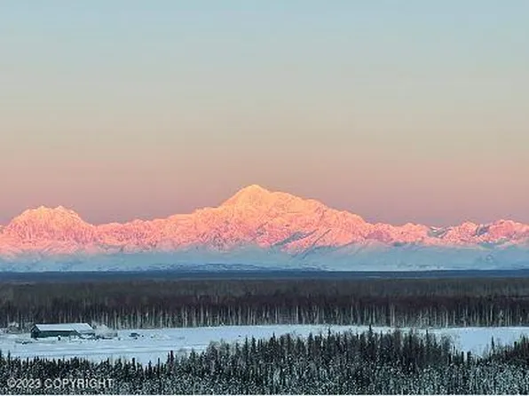 15223 Axelsson Dr, Talkeetna, AK 99676