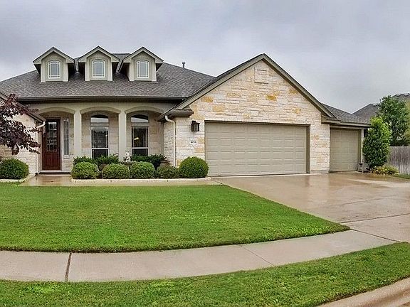 2nd image of 4016 Harvey Penick Dr