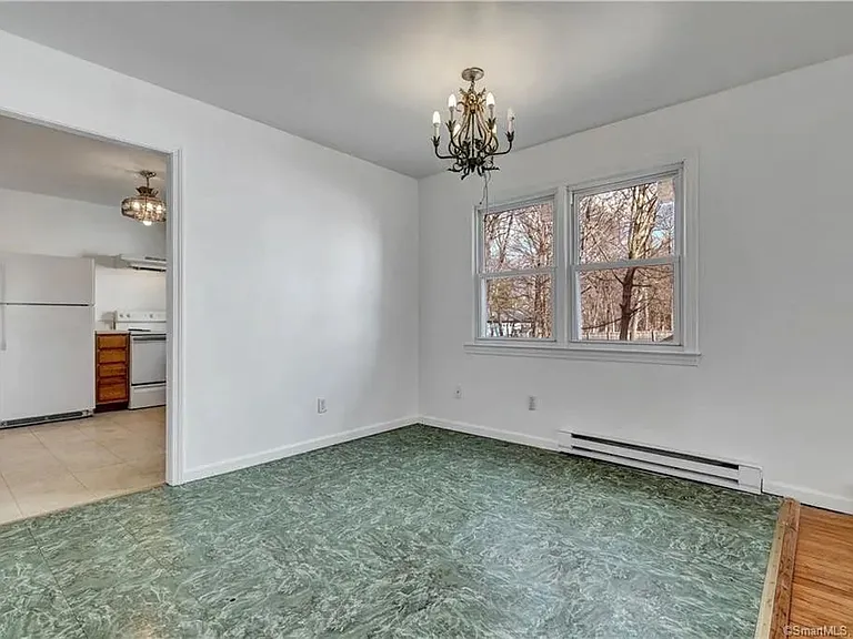 38 Diamond St — Photo 11