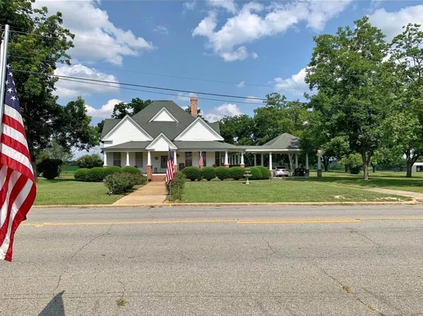1462 Ashley St, Rochelle, GA 31079