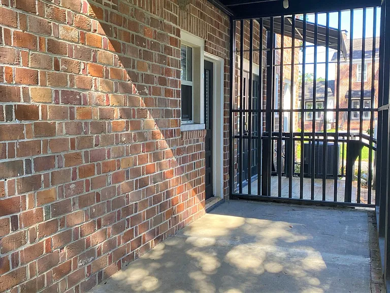 322 Beard St #1 — Photo 17