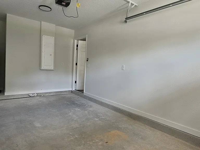 1201 Neva St — Photo 20