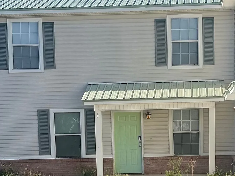 120 David St