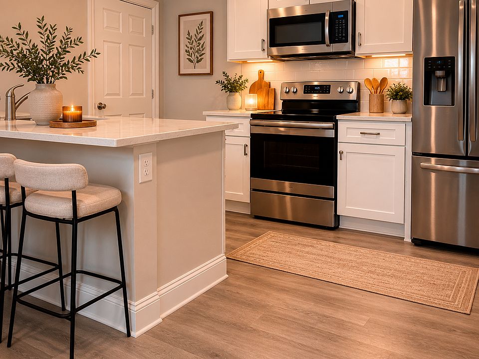 1st image of 61 Dartmouth St #4