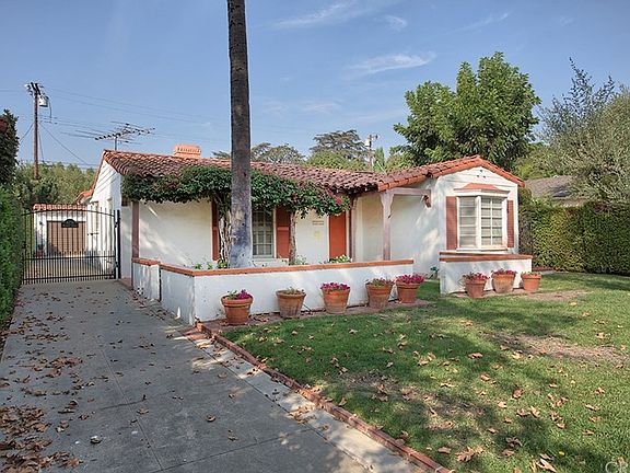 3rd image of 4251 Riverton Ave