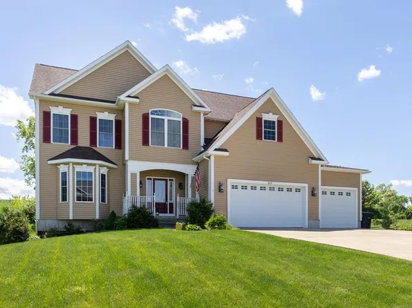 323 Wexford Ln, Horseheads, NY 14845