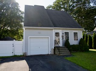 72 N Hoadley St, Naugatuck, CT 06770