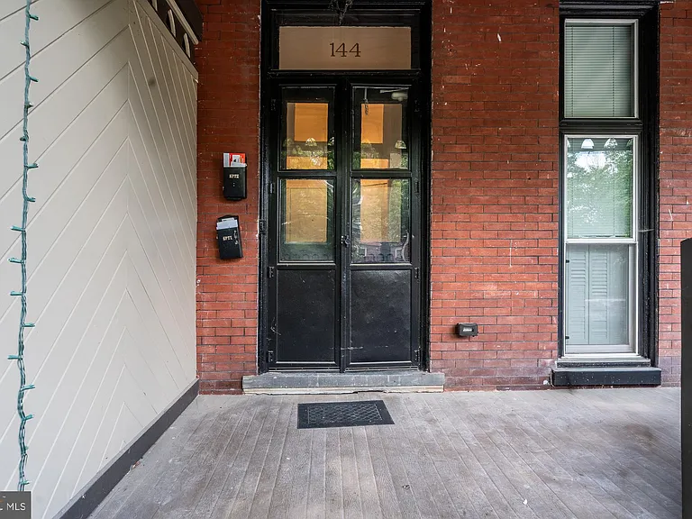 144 Gay St #2 — Photo 45