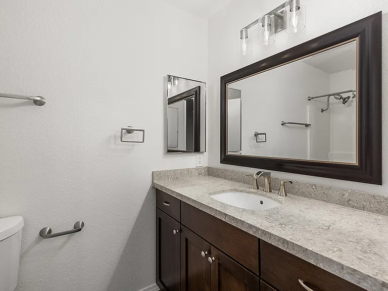 11239 Avenida De Los Lobos — Photo 21