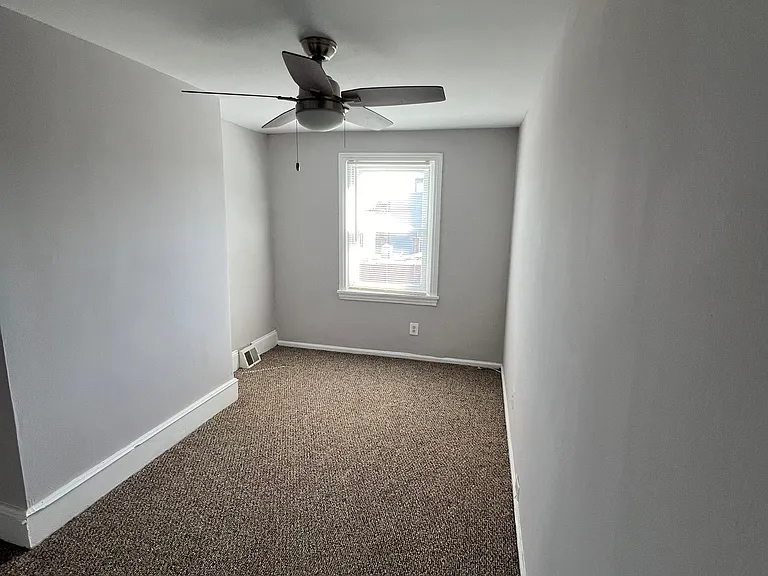 2523 E Dauphin St #3 — Photo 22
