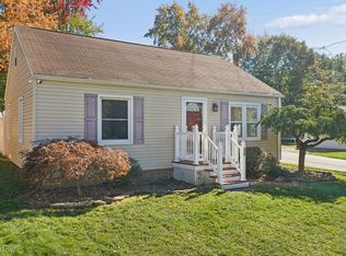526 Clinton St, Ravenna, OH 44266