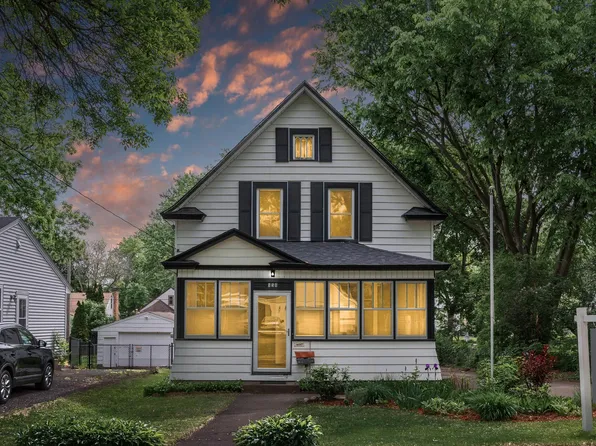958 Allen Ave, West Saint Paul, MN 55118