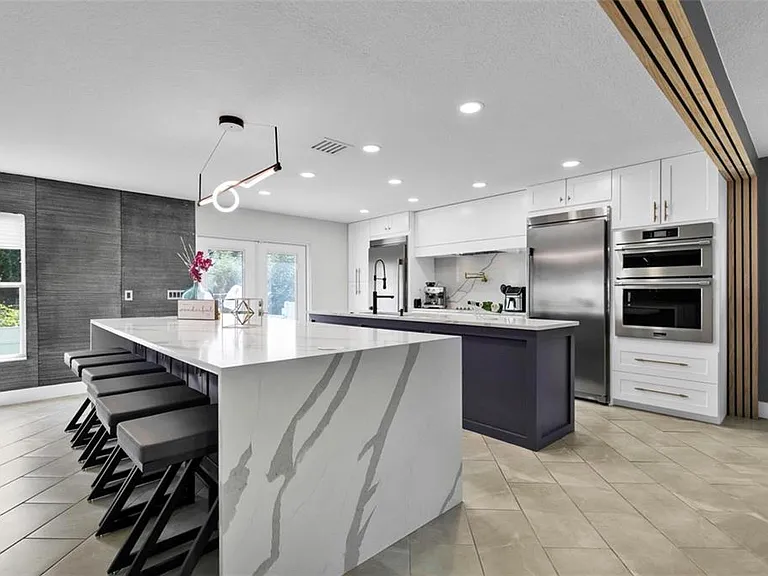 1652 Algonkin Loop — Photo 8