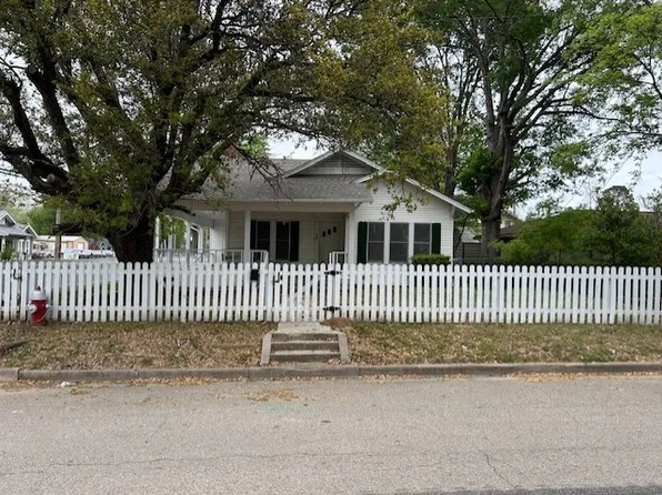 330 W Kilpatrick St, Mineola, TX 75773