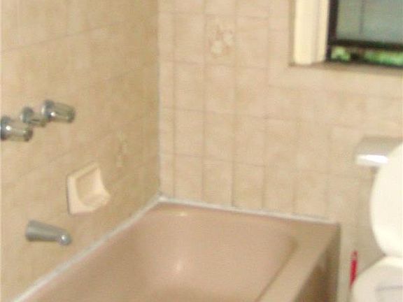 3rd image of 2304 Sedgwick Ave #6E
