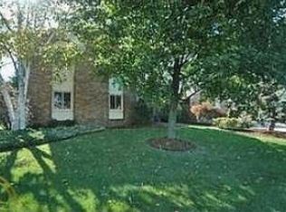 22279 Meridian Ln, Novi, MI 48375