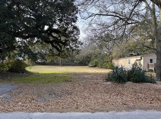 2611 Bennett Yard Rd, North Charleston, SC 29405